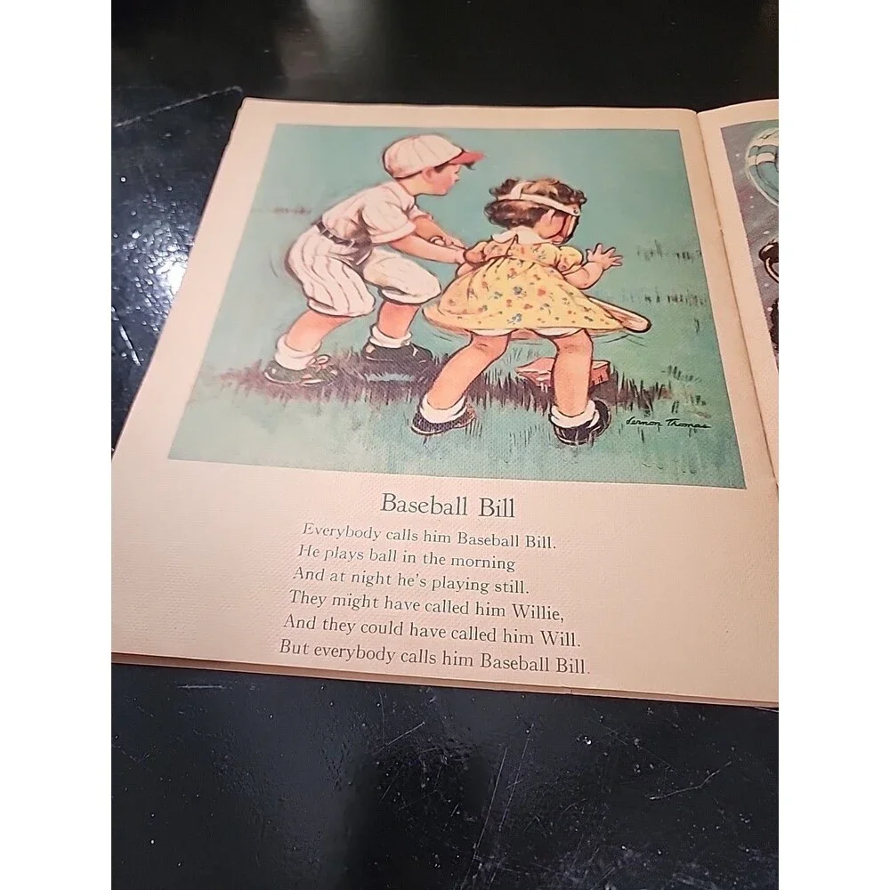 Vintage Nursery Rhymes Samuel Lowe Company Paperback Book 1942